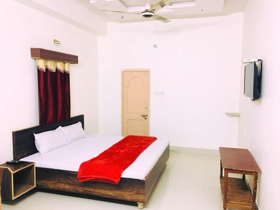 Hotel Santosh Jodhpur (Rajasthan)