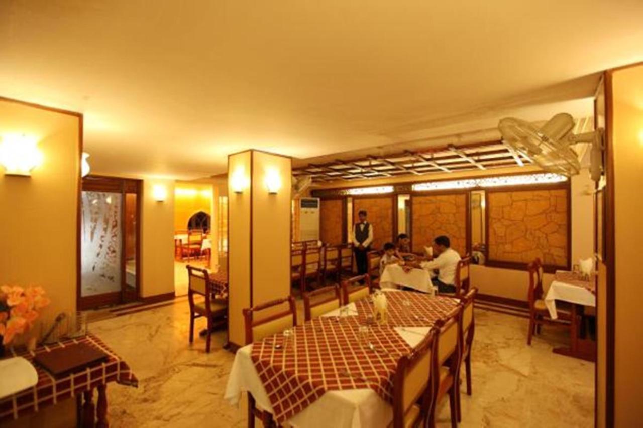 Suncity International 3* Jodhpur (Rajasthan)