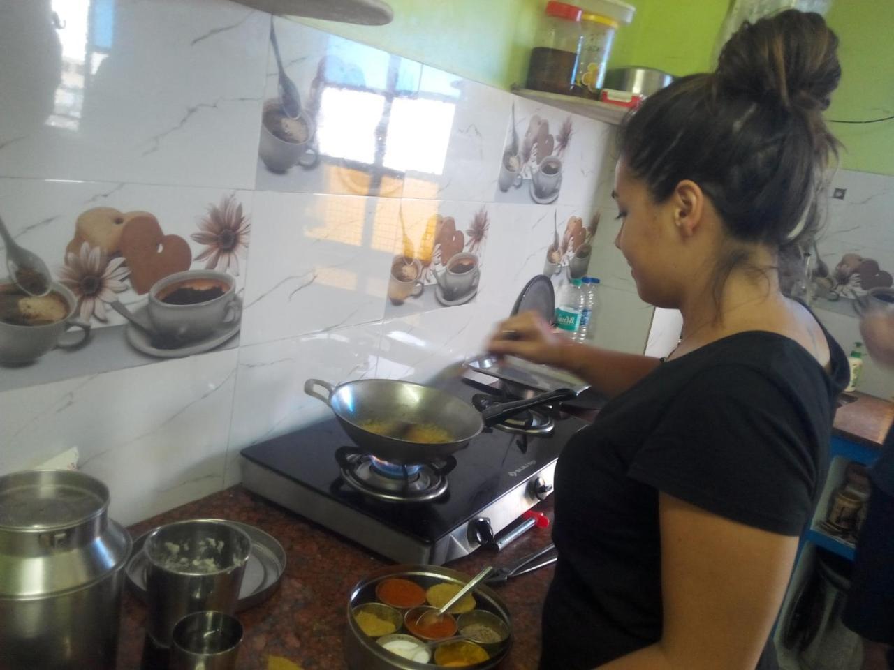 Guest house Tanu'S Homestay 2*