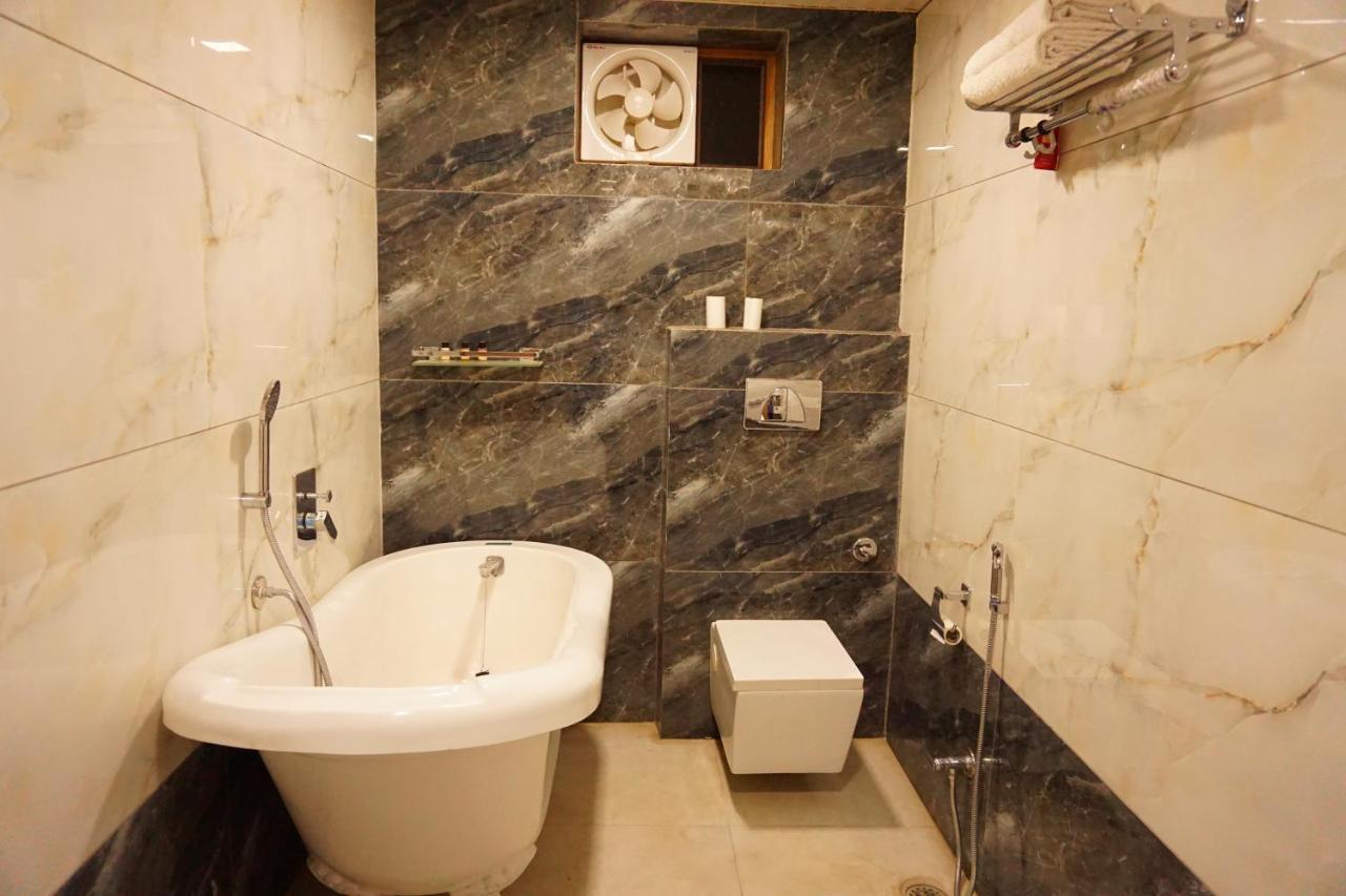 Nirvana Hotel