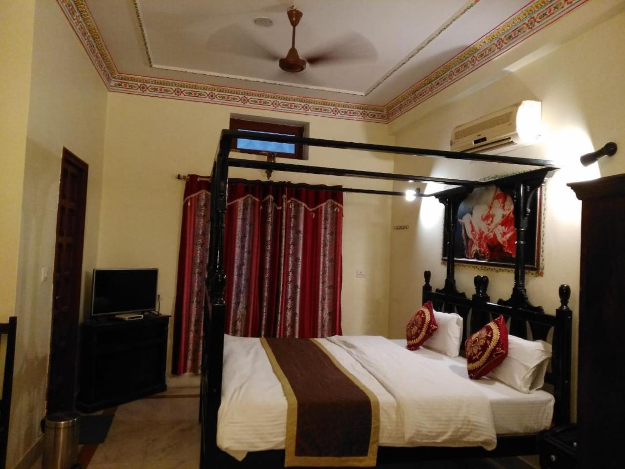 Heritage Kuchaman Haveli Hotel 3*