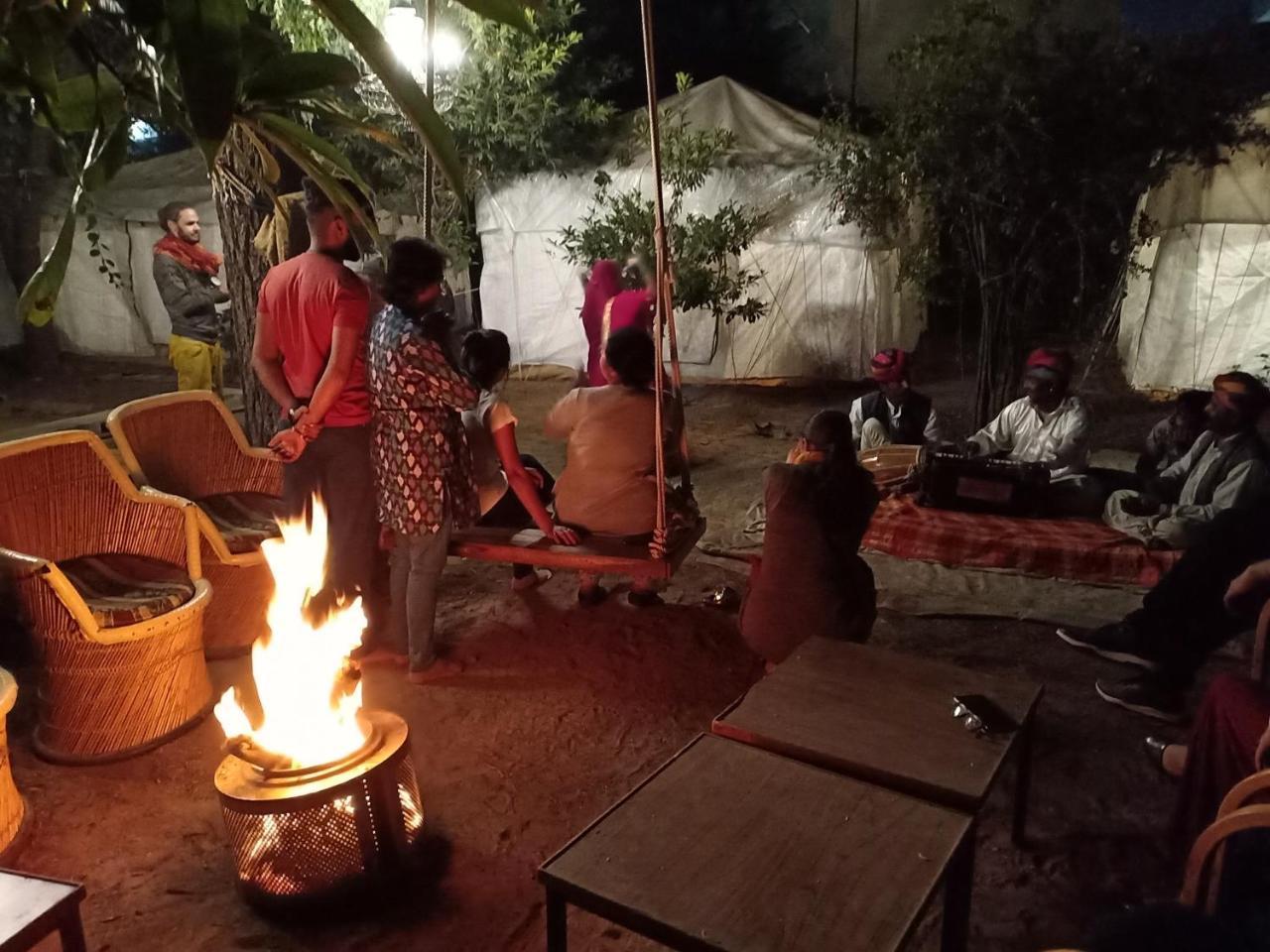 Nature Trail Camps & 3* Jodhpur (Rajasthan)
