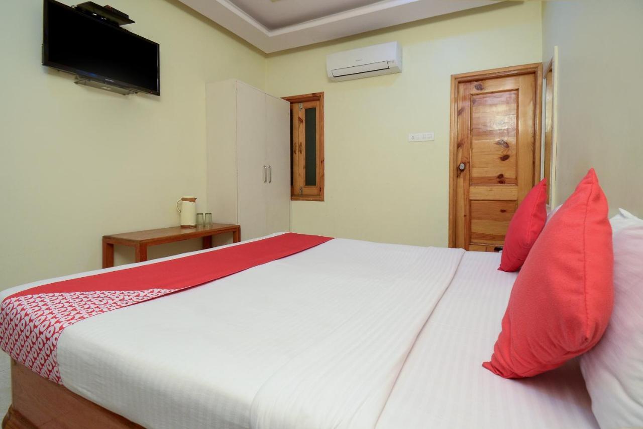 Hotel Oyo 10609 Jodhpur Royals