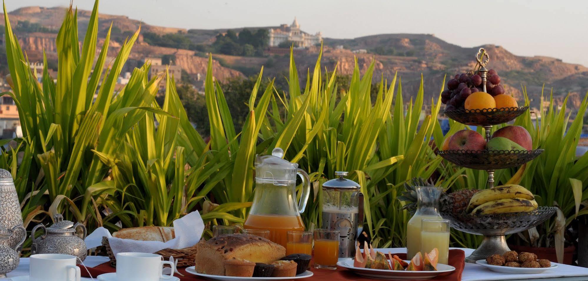 Haveli Pal Hotel
