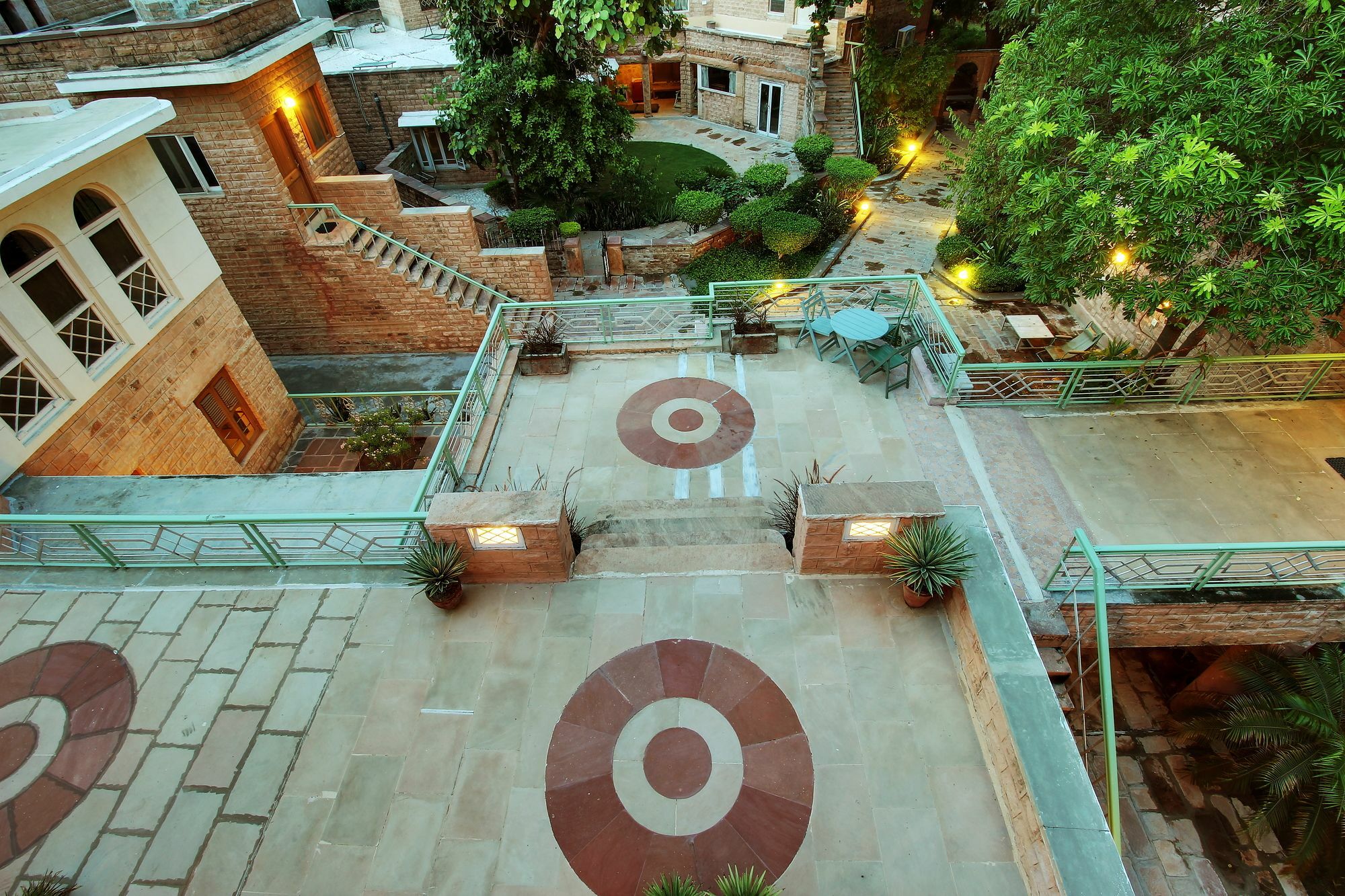 Season Hotel Mahamandir