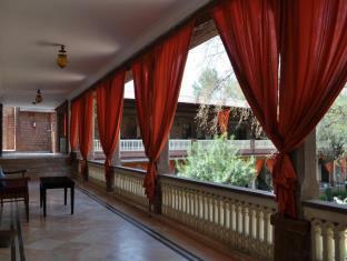 Ranbanka Palace Hotel