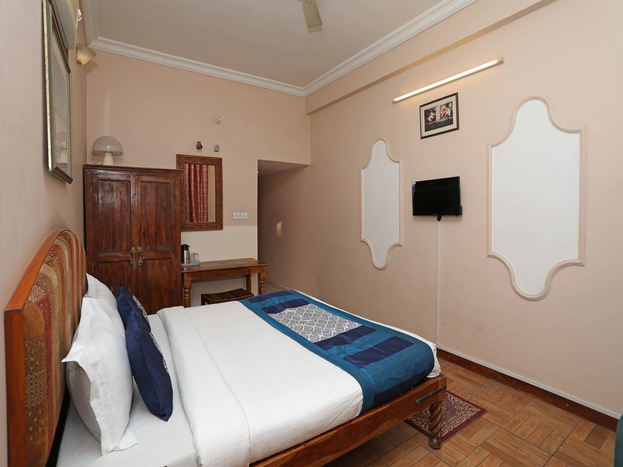 Oyo 9900 Pioneer Plaza 2* Jodhpur (Rajasthan)