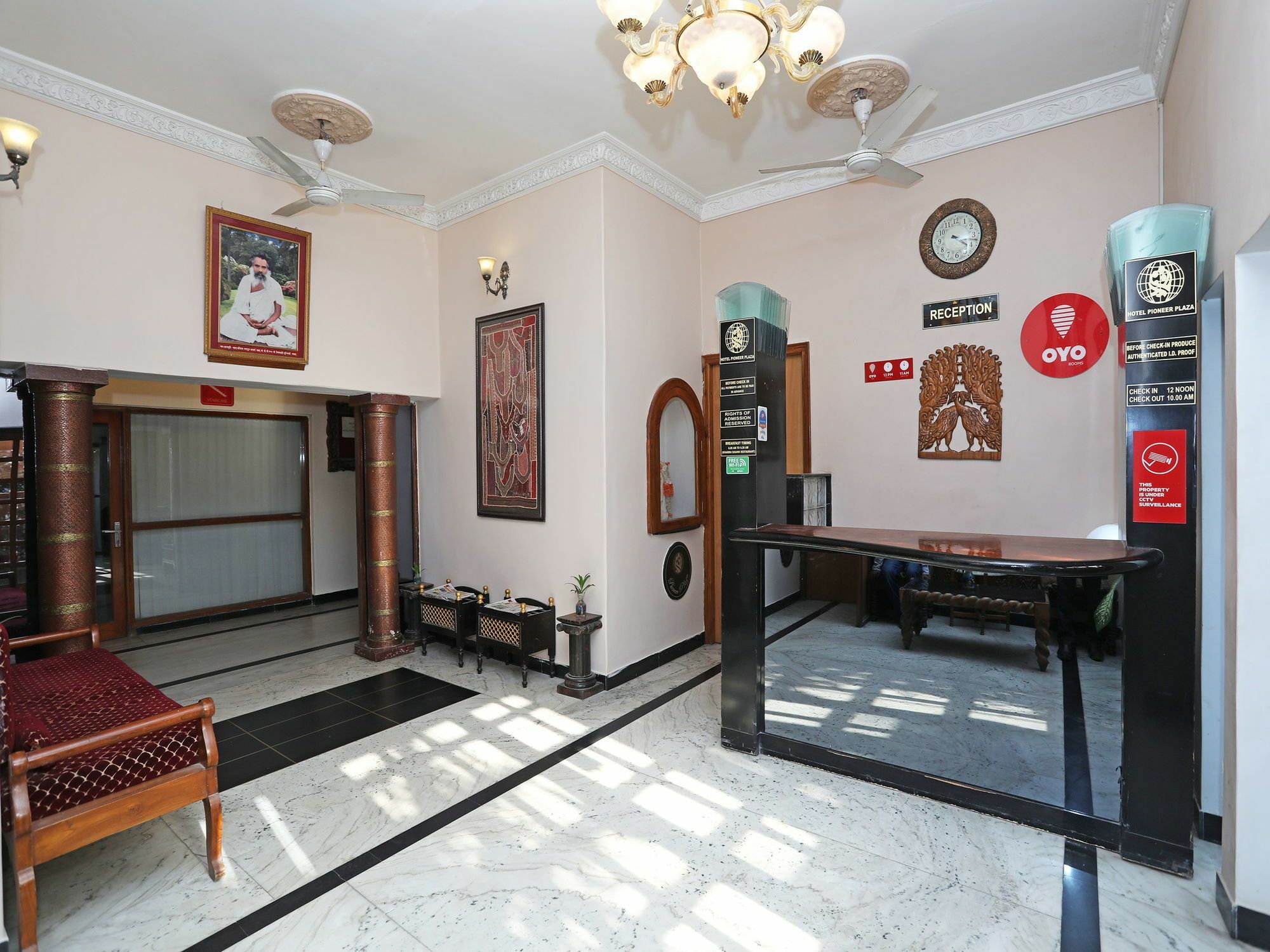 Oyo 9900 Pioneer Plaza Jodhpur (Rajasthan)