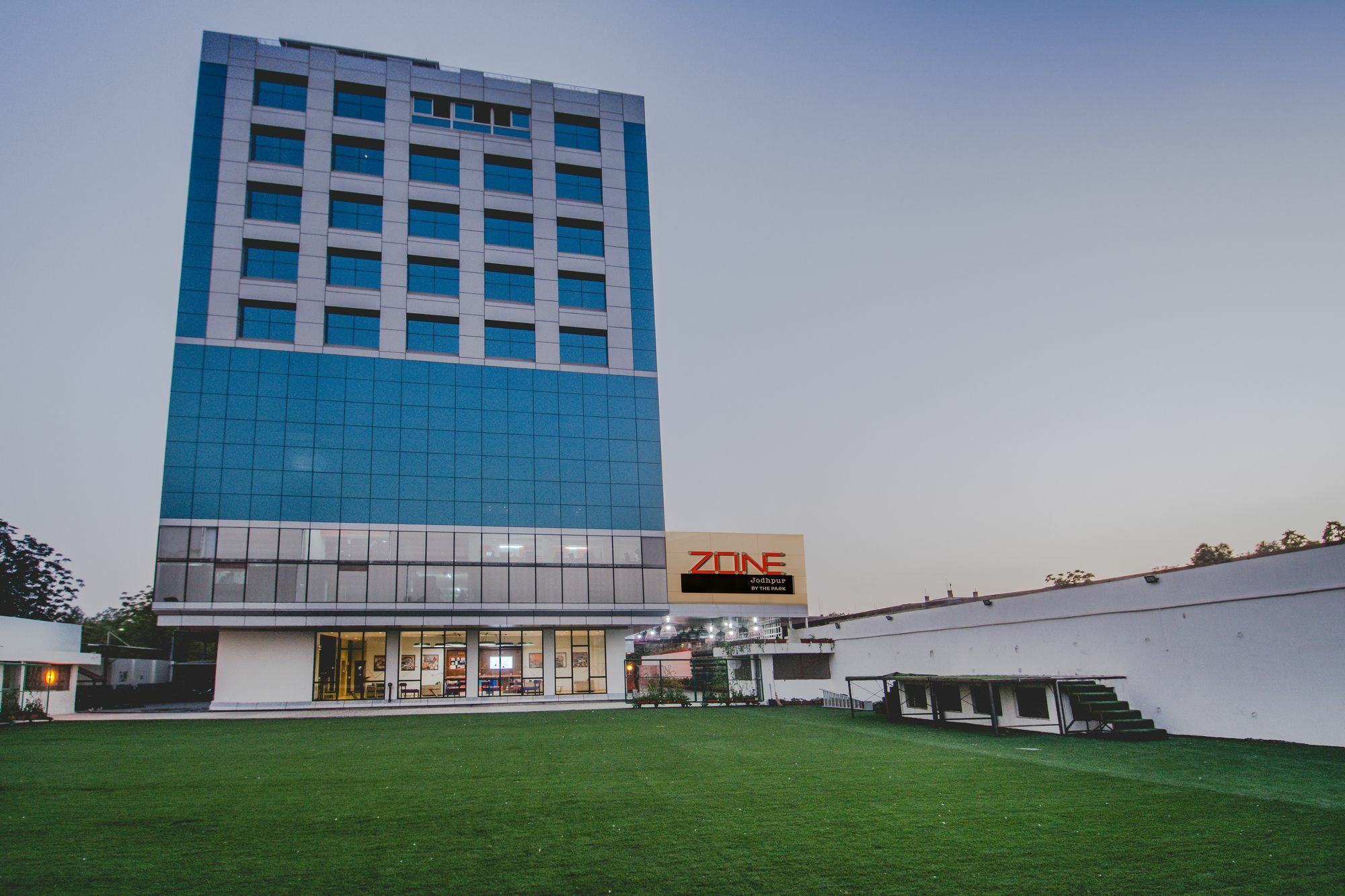 Zone By The Park Jodhpur Hotel Jodhpur (Rajasthan)