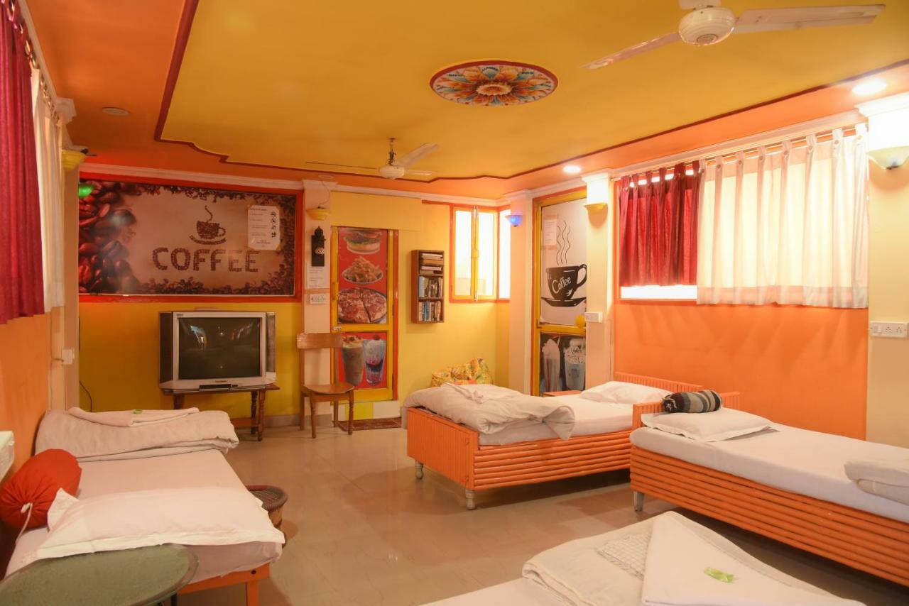 Guest house Govind 2*