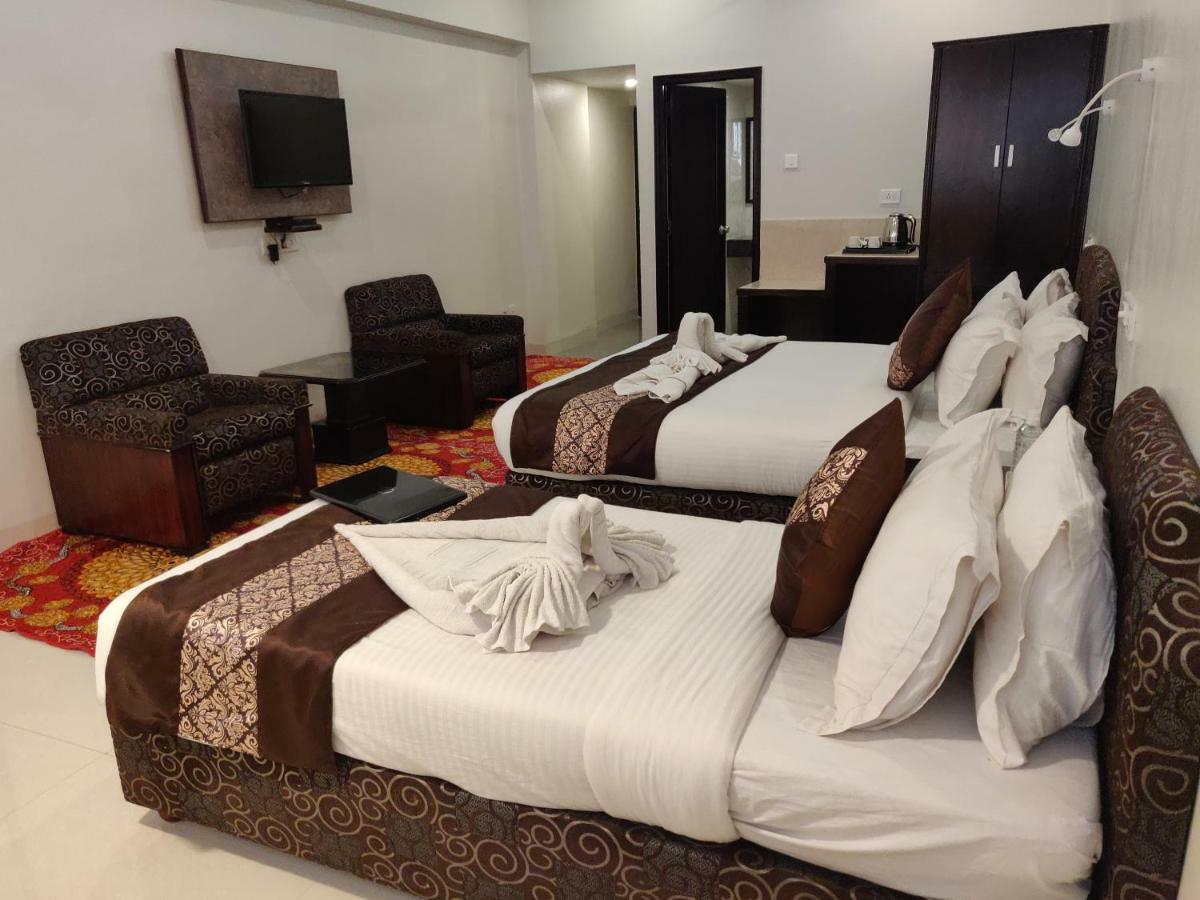Hotel Chandra 3*