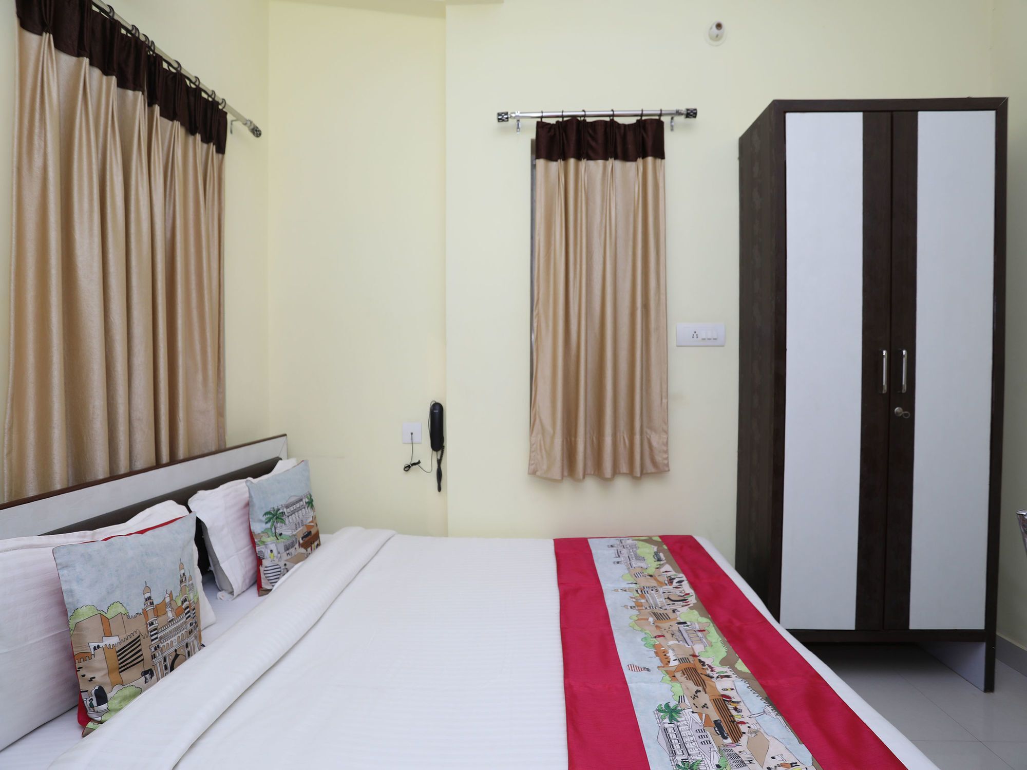 Oyo 10342 Krishna Hotel Jodhpur (Rajasthan)