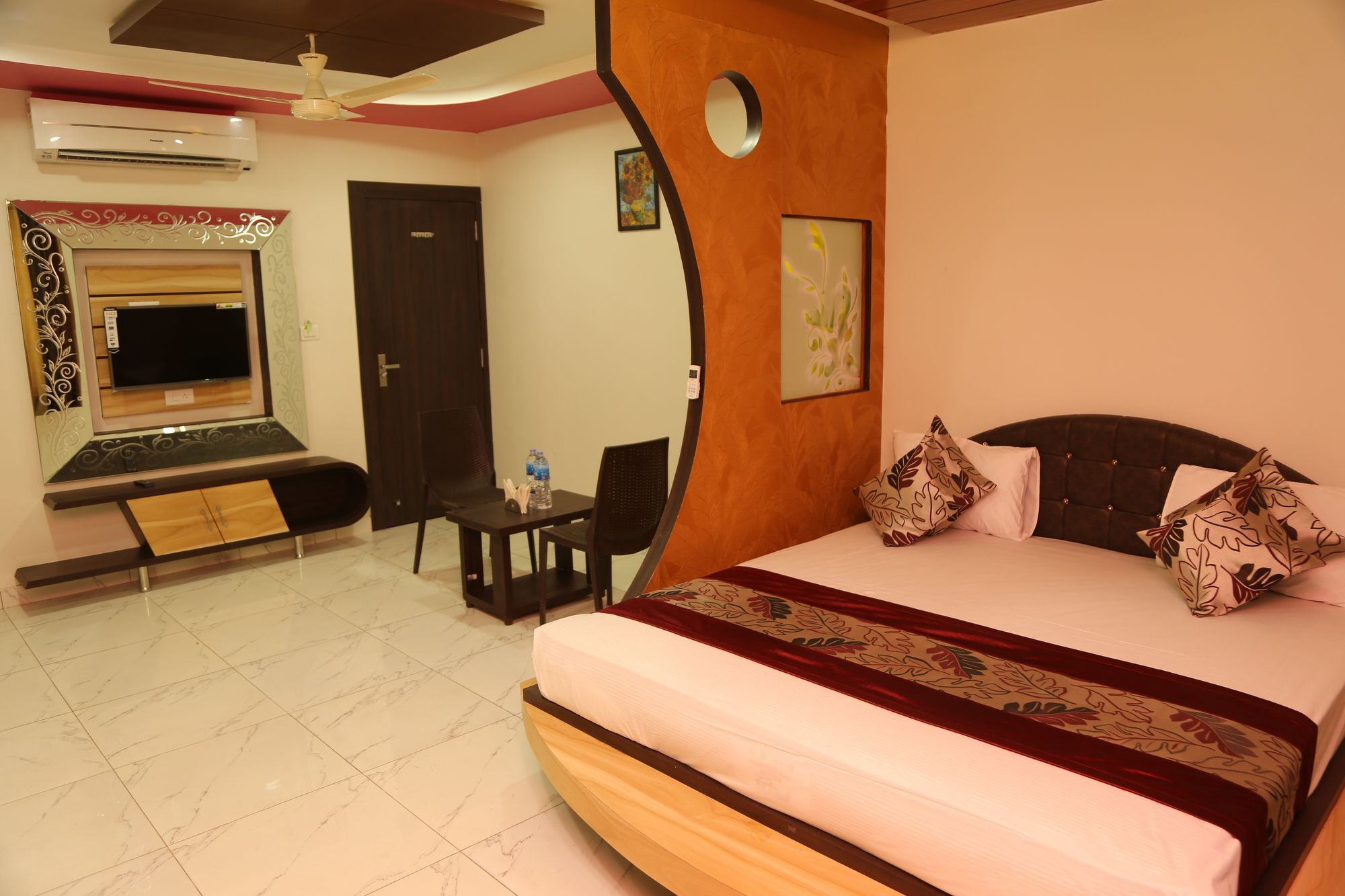 Hotel Shriram Residency 3*