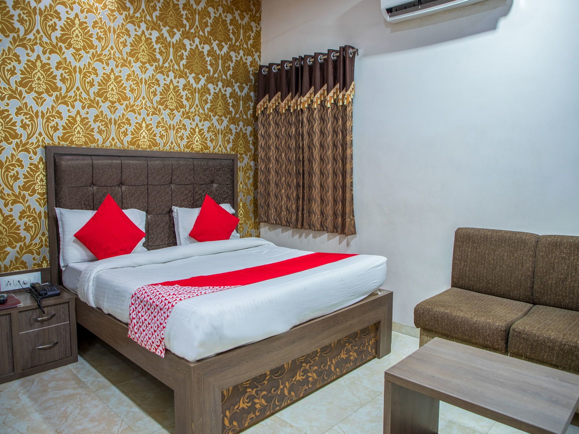 A R Excellency Hotel