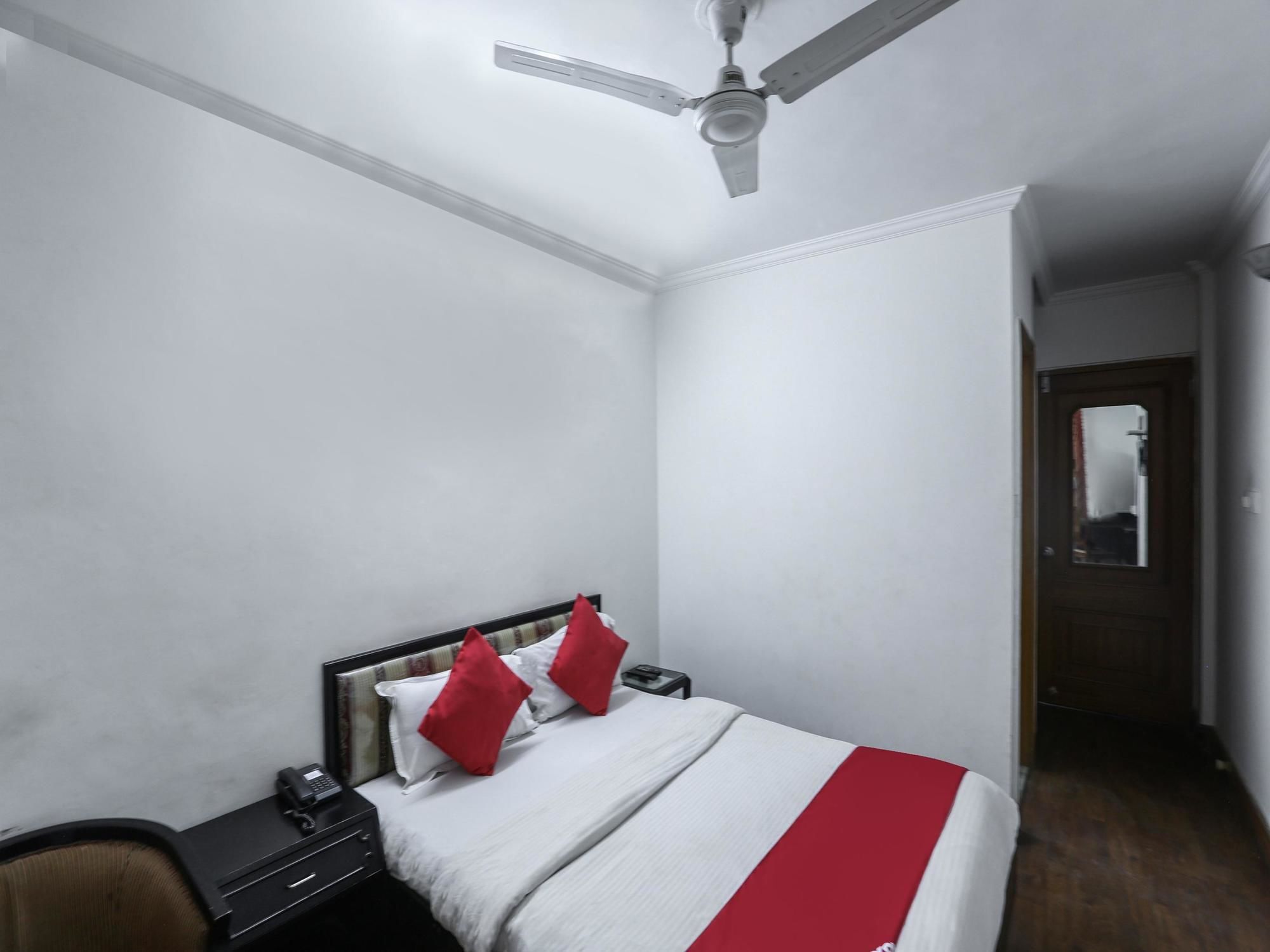 Suncity International Hotel 3*
