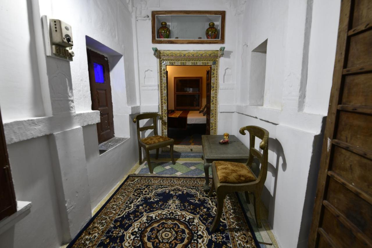 Jaswant Bhawan Homestay *